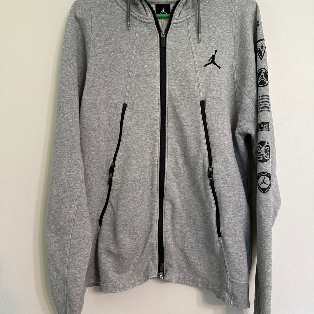 Jordan Mens XL Tech Full Zip Hoodie Gray Multi Logo Sleeve Graphic